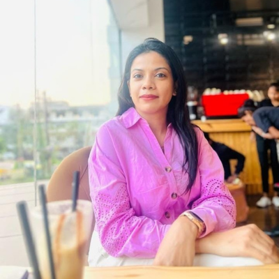 Dr. Akansha Parghaniya